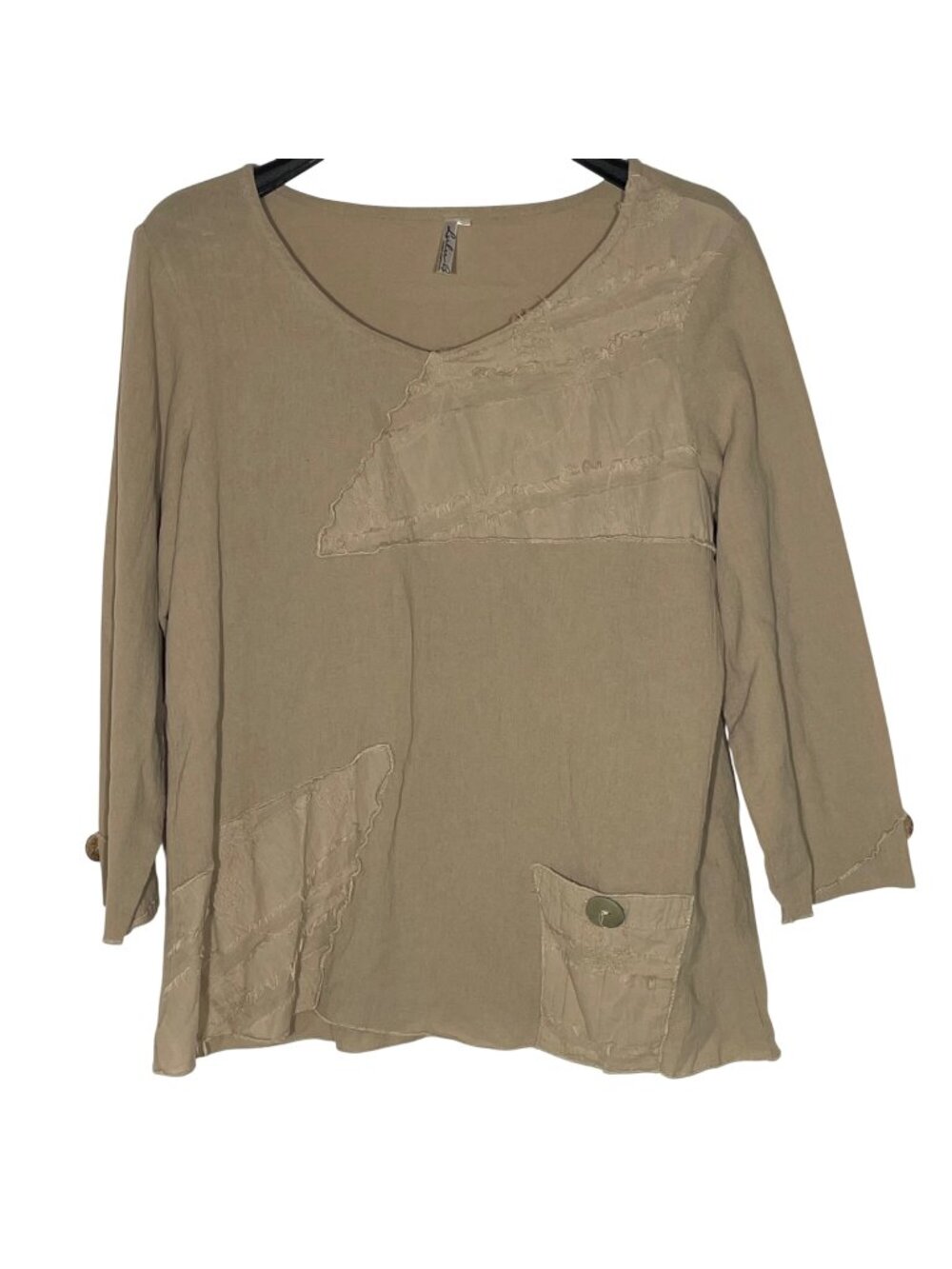 Lulu B Textured Mixed Media Pocket Top Sz SM Lagenlook Artsy Buttons